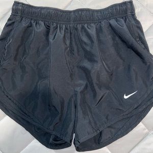 Nike Dri Fit Tempo Short